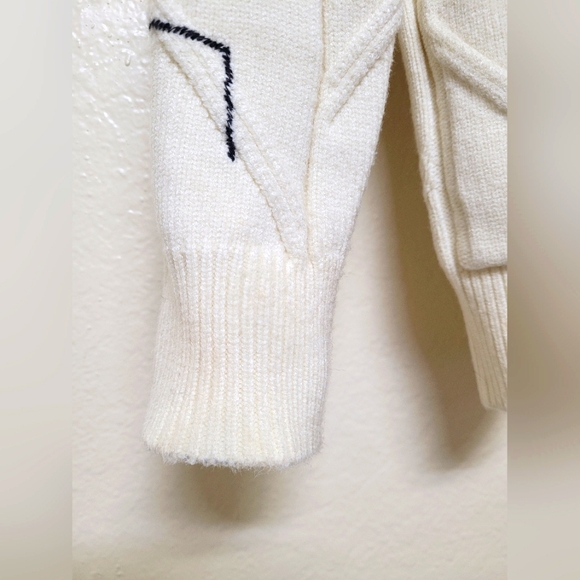 NWOT Beautifull New Unisex Cardigan - Picture 11 of 14